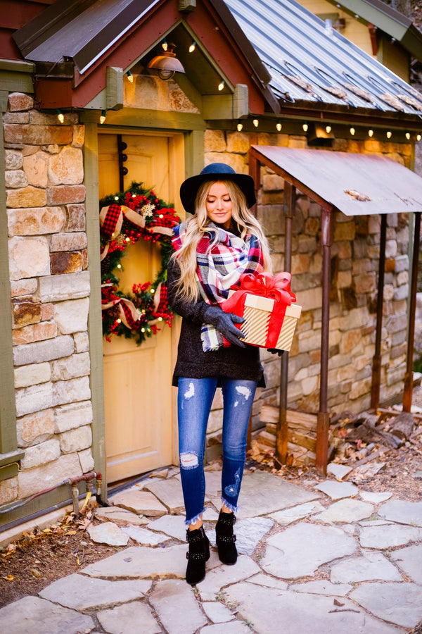 Mad For Plaid Blanket Scarf In Red + Navy