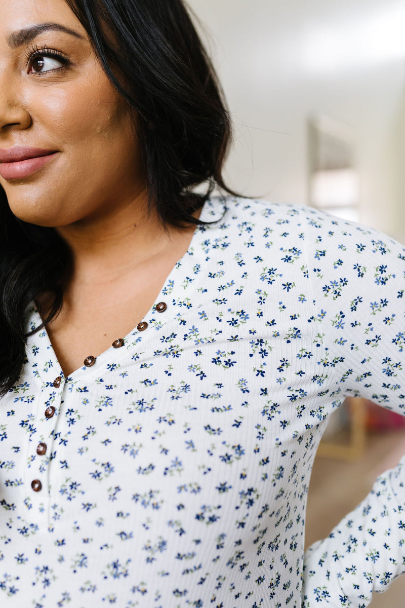 May Flowers Ribbed Top In Ivory