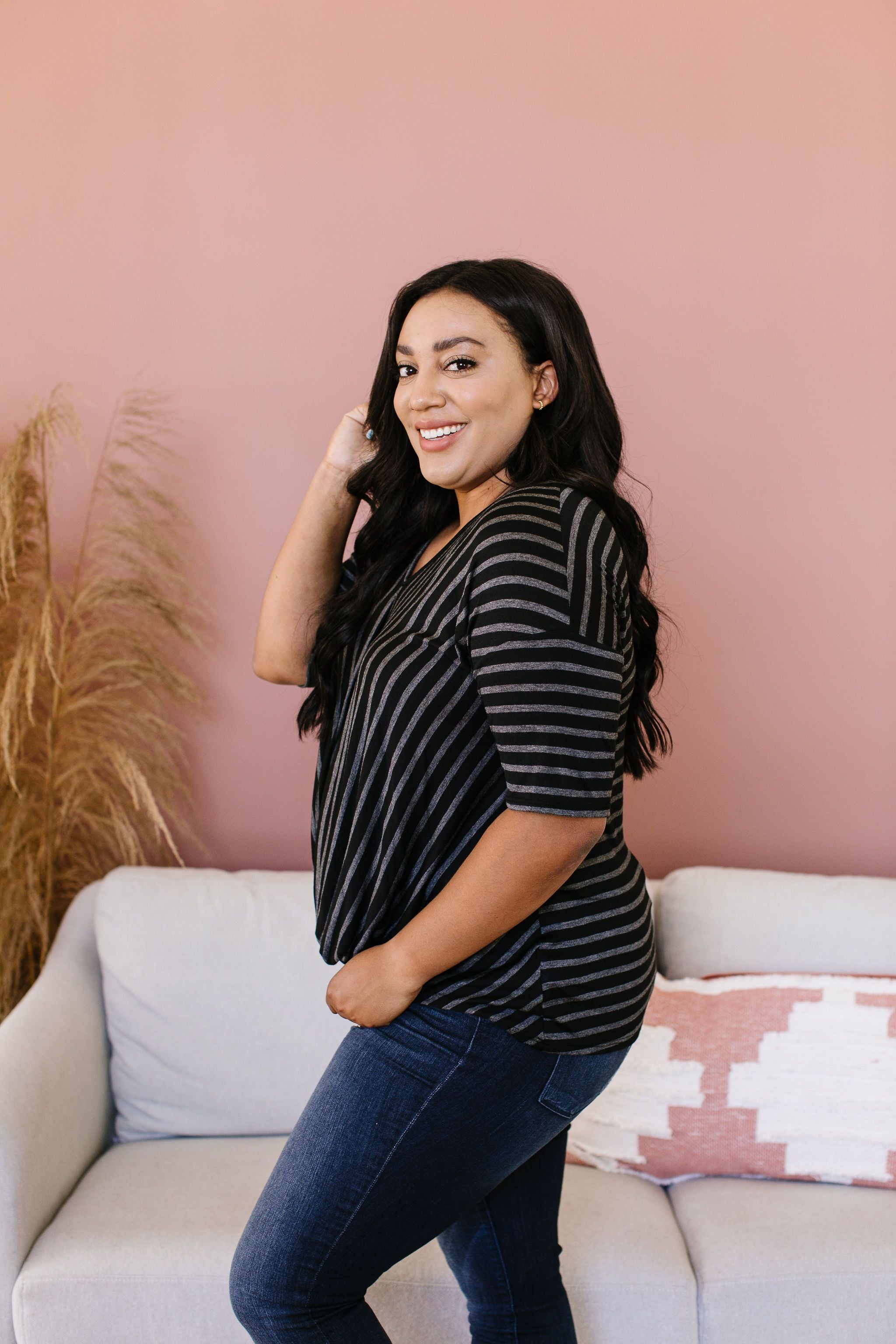 Meeting On The Homefront Top In Black
