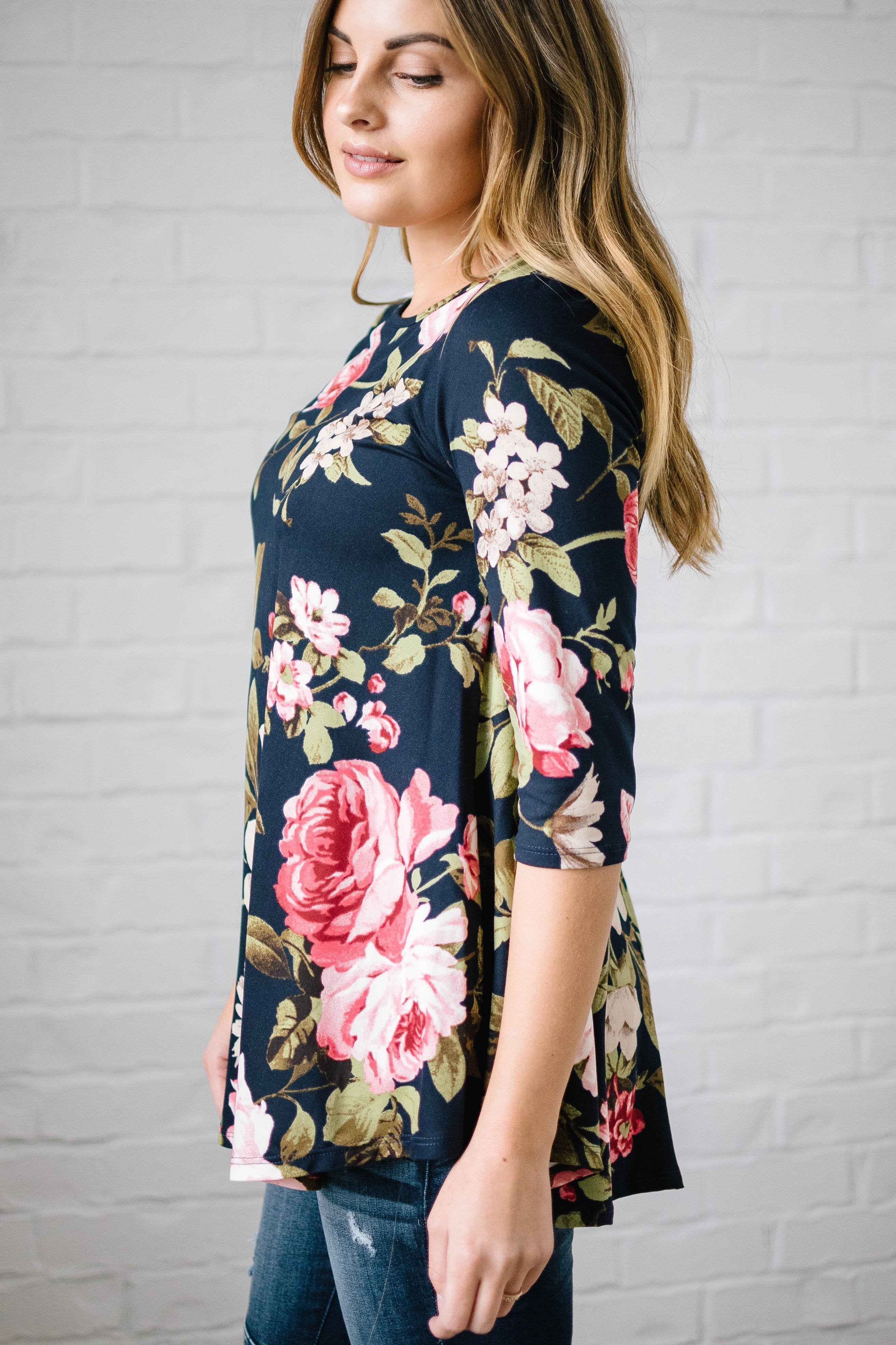 Monroe Floral Swing Blouse in Navy