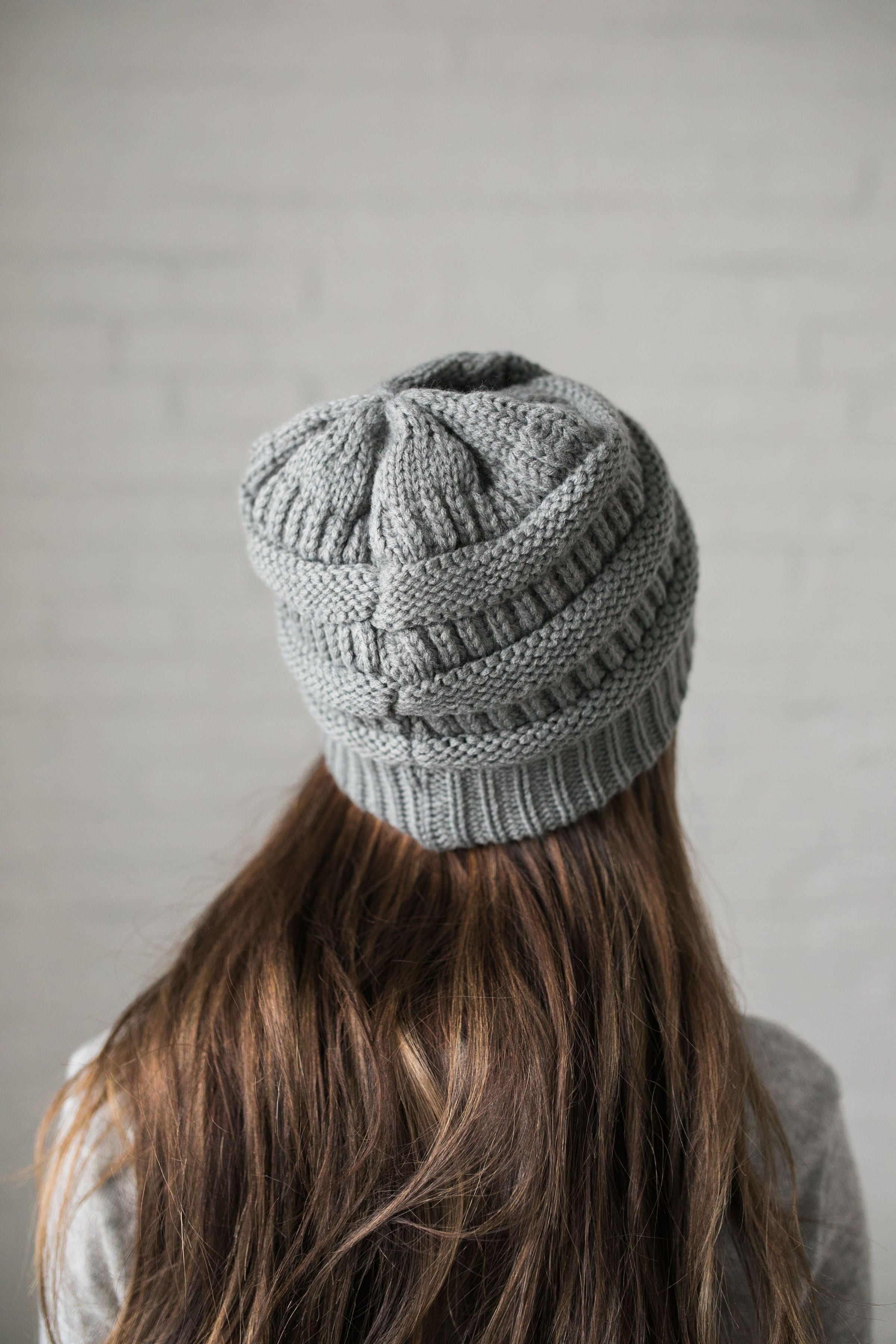 Nifty Knit Beanie In Natural Gray