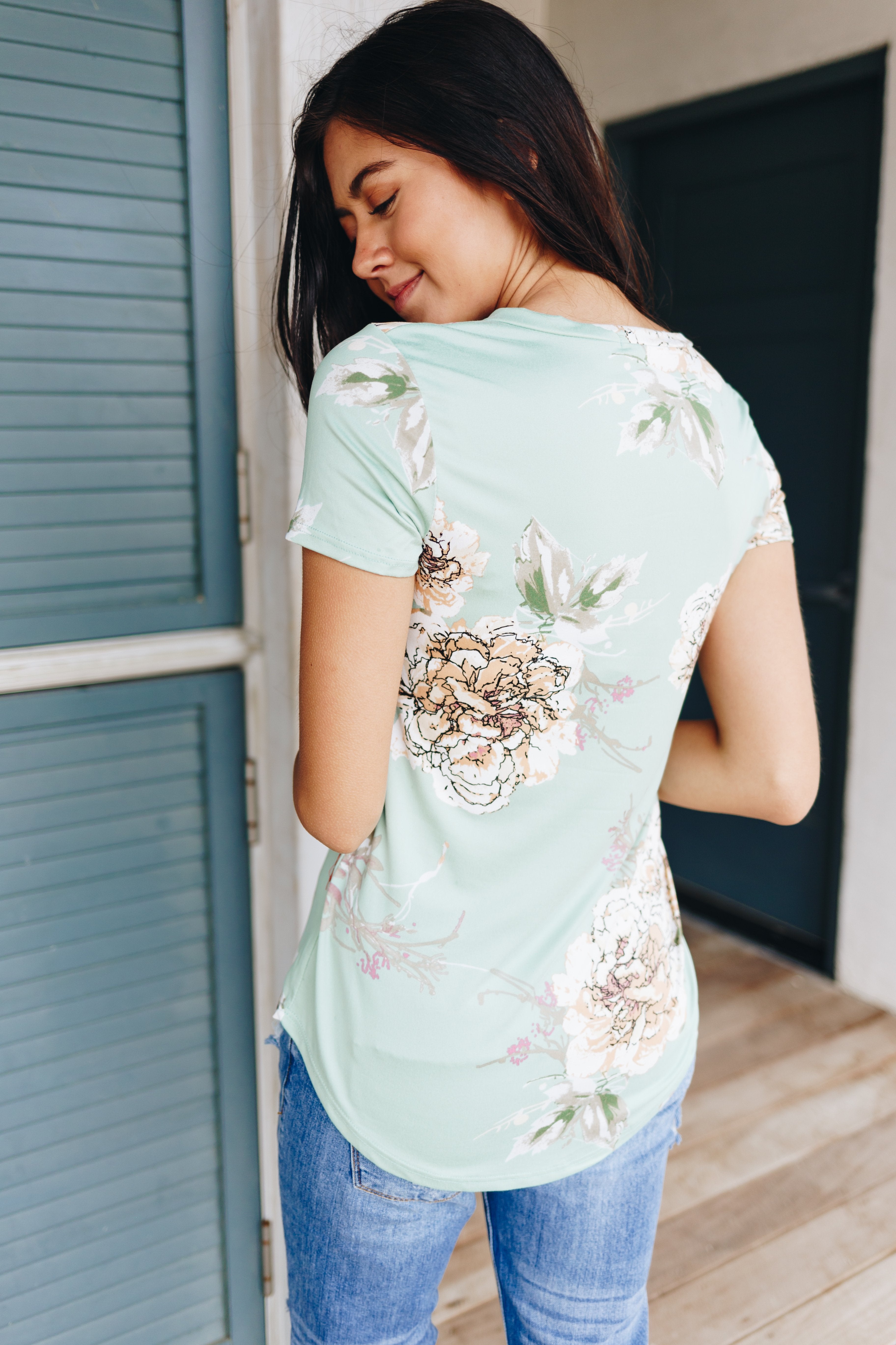 Oversized Floral Print V-neck In Mint