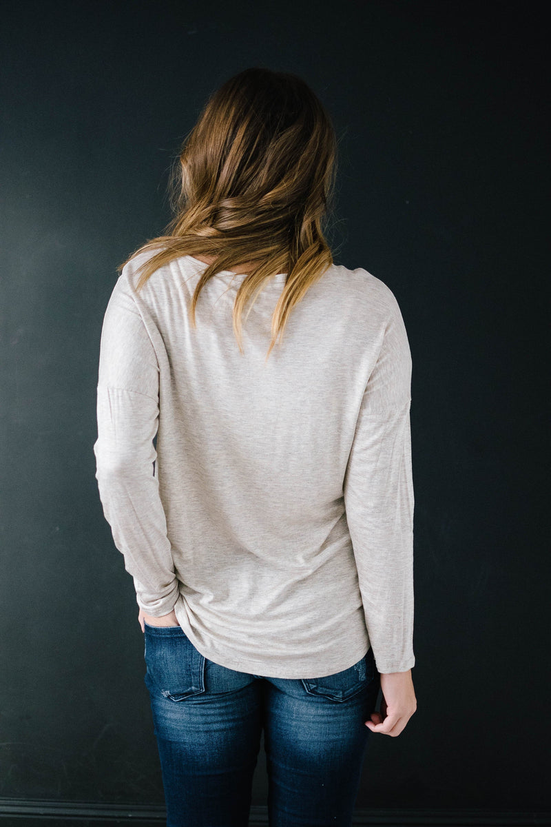 Penny Pocket Top in Heathered Oatmeal