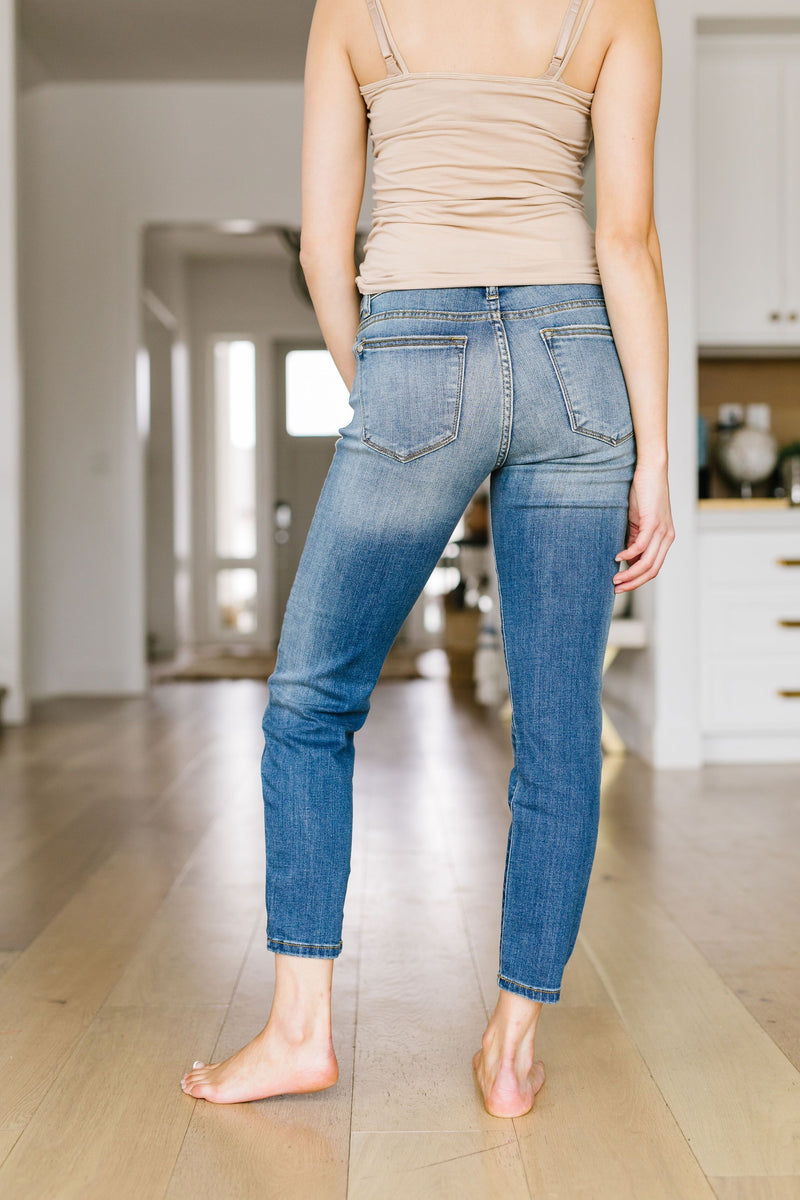 Plainly Perfect Relaxed Mid-Rise Jeans