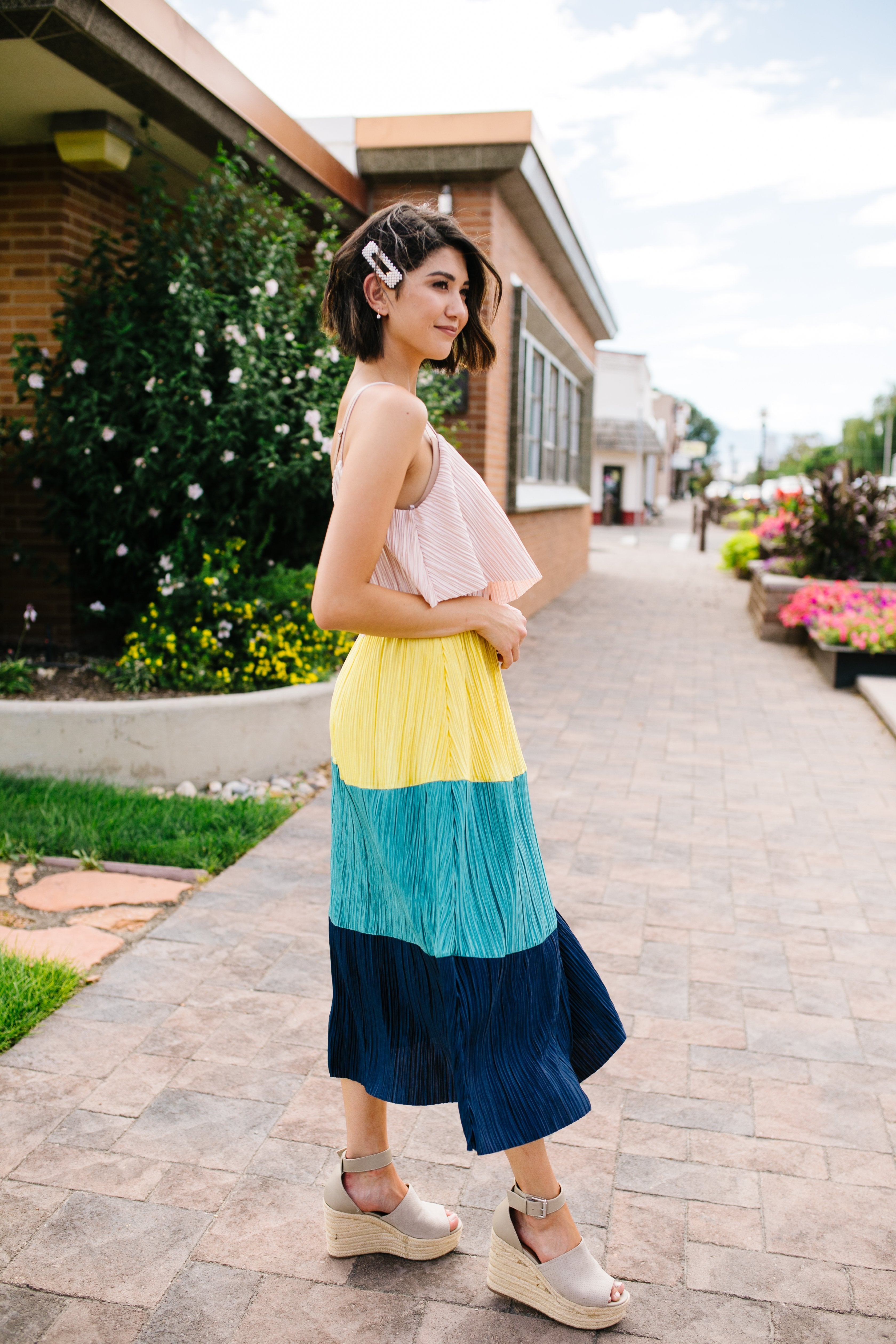 Pleated Color Block Midi Dress