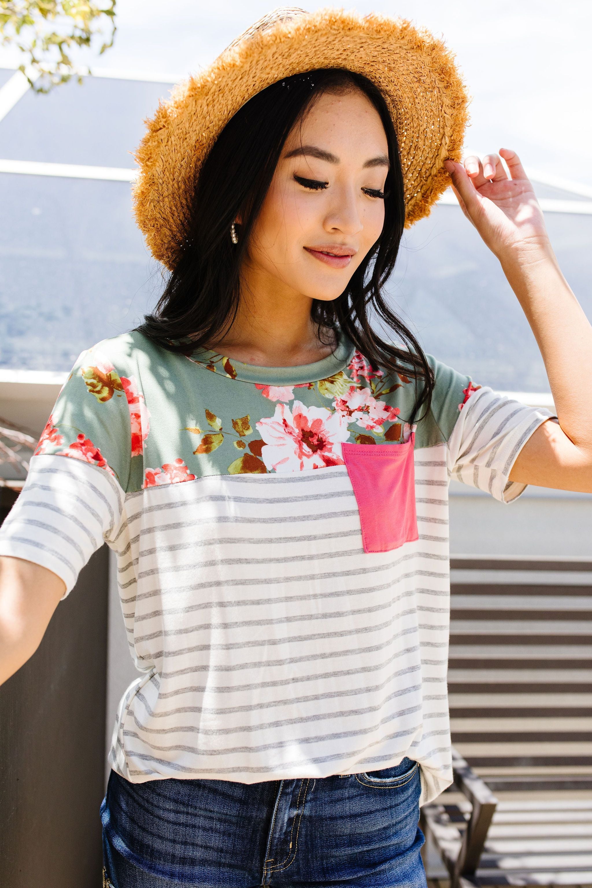 Pocket Of Coral Top