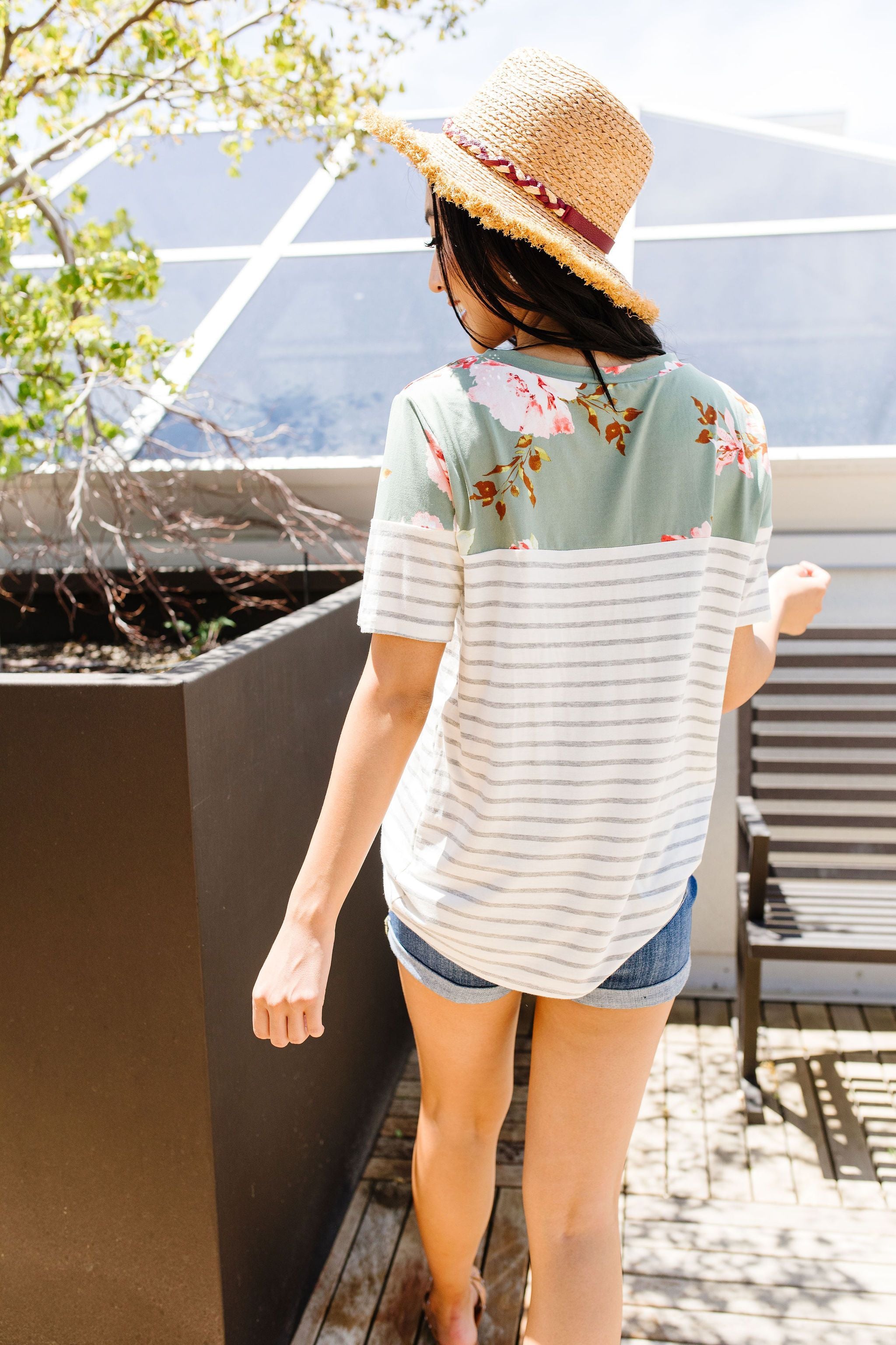 Pocket Of Coral Top