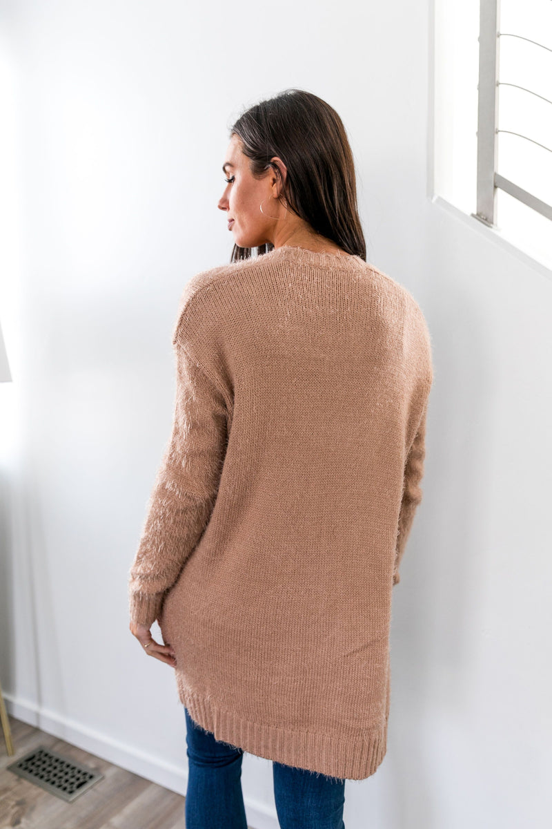 Ribbed Fuzzy Cardigan In Taupe