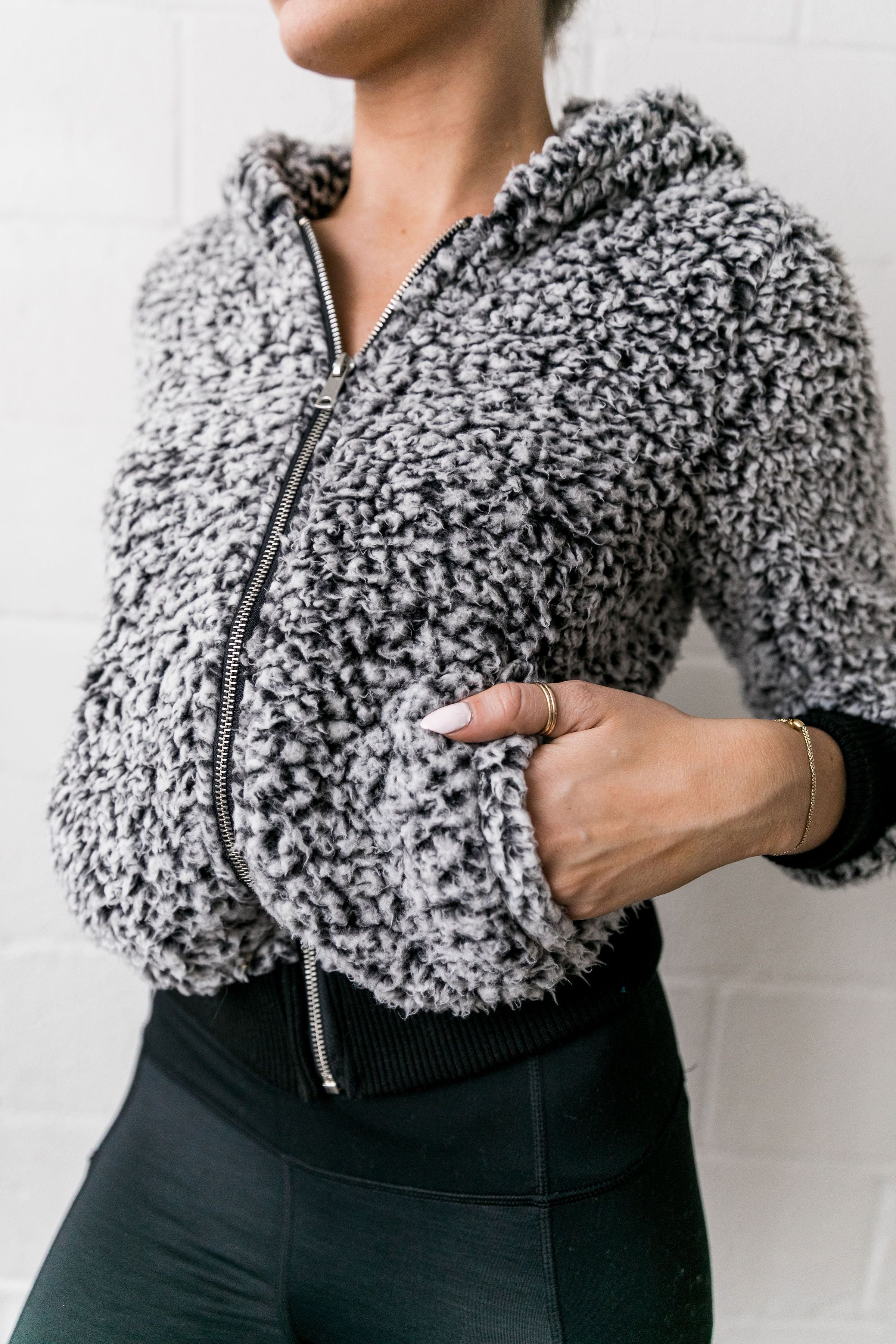 Sherpa Contrasting Cropped Zip-Up Hoodie In Black - ALL SALES FINAL