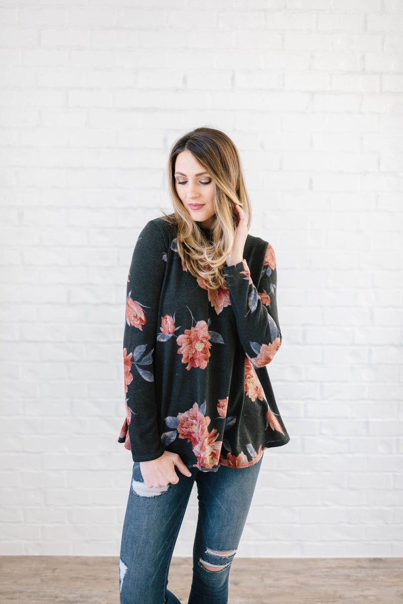 The Peony Knit Top in Charcoal