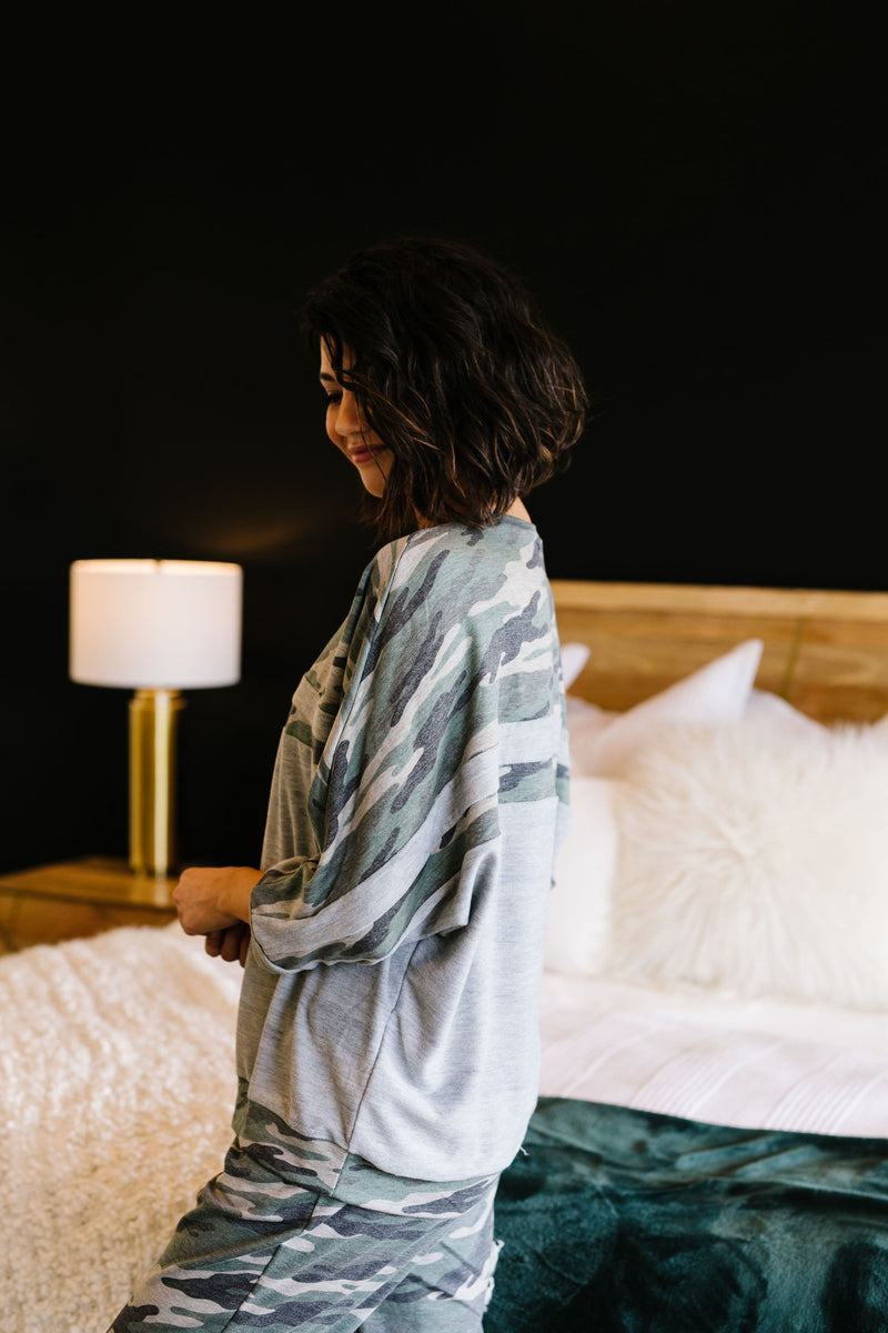 Up 'N' At 'Em Camo Block Top