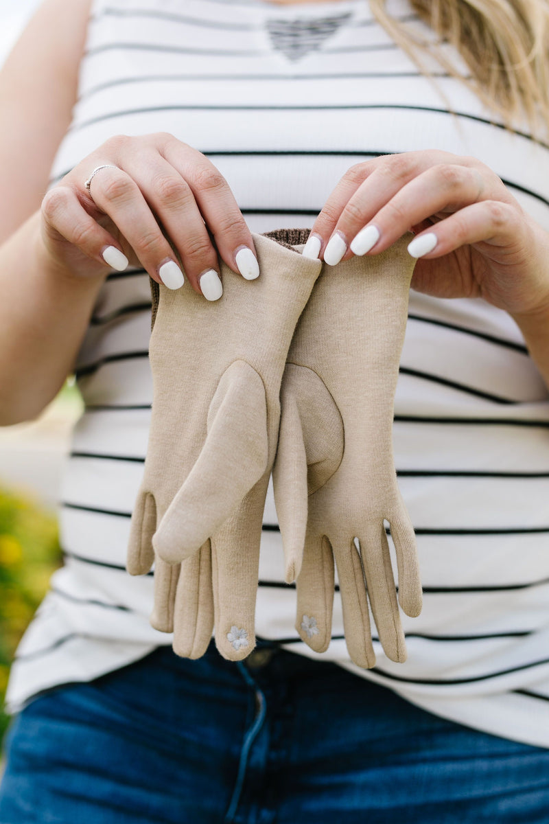 Warm Hands Knit Gloves